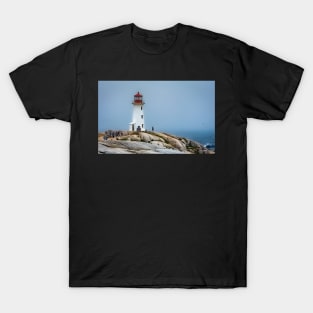 Peggys Cove Lighthouse on a Foggy Summer 's Day T-Shirt